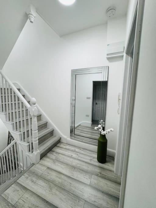 Ferienwohnung Stylish Two-Story London Retreat Exterior foto